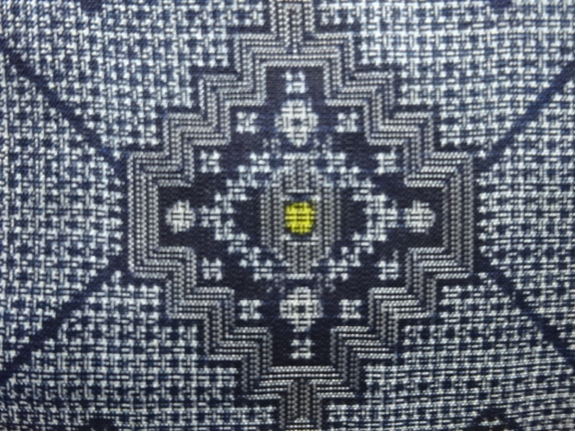 JAPANESE KIMONO / ANTIQUE KIMONO / SILK / DOROZOME / OSHIMA TSUMUGI / WOVEN GEOMETRIC